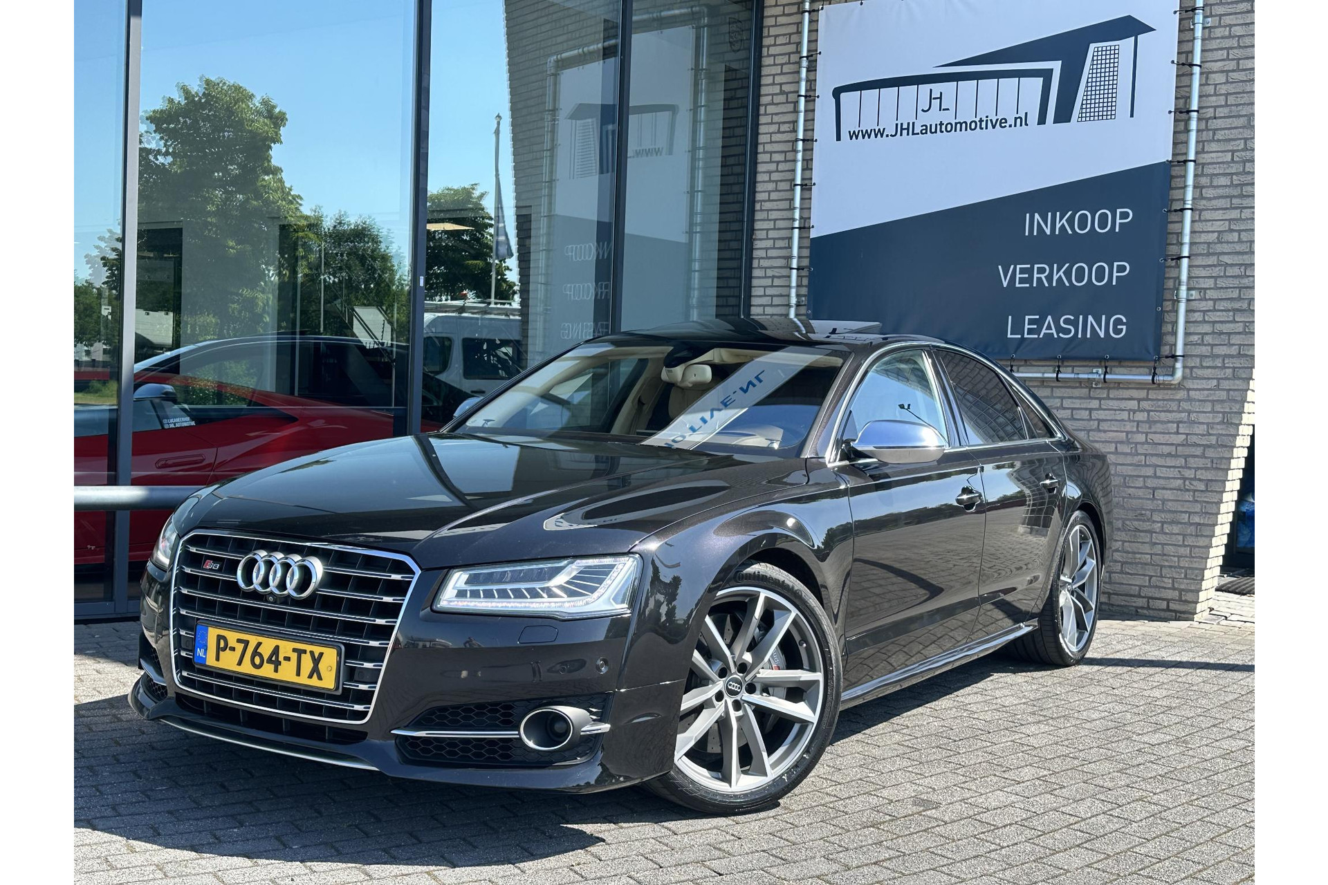 Audi S8 4.0 TFSI A8 plus quattro*605PK*ACC*CERAMIC*HUD*B&O